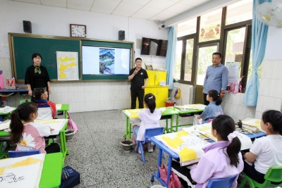 名师领航 向美而行 | 德州青少年宫举办美术名家课堂活动
