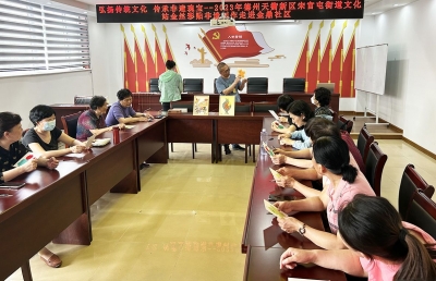 天衢新区宋官屯街道文化站金丝彩贴非遗制作活动走进金鼎社区