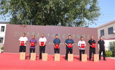 乐陵市寨头堡乡：95名农民争“粮王”
