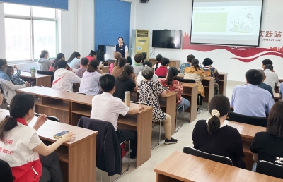 天衢新区宋官屯街道宋官屯社区开展反诈骗宣传活动