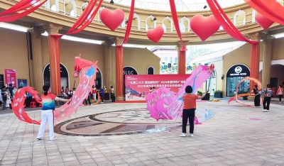 德州举办健身彩带龙培训班 | 宋官屯街道五名文艺骨干参加