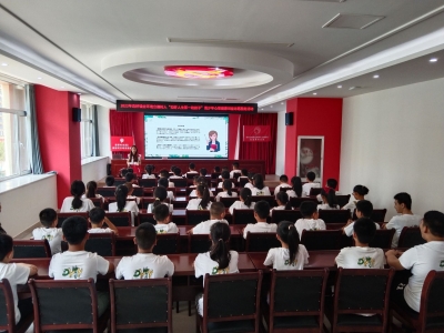 德州天衢新区袁桥镇开展“扣好人生第一粒扣子”青少年心理健康讲座志愿服务活动