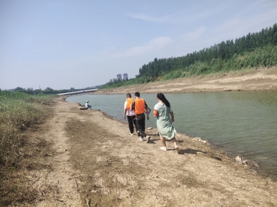 “巡查+宣传” | 天衢新区网格员筑牢防溺水安全网