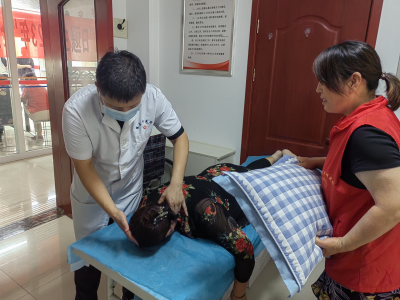 陵城区残联 ：志愿助残传递温暖