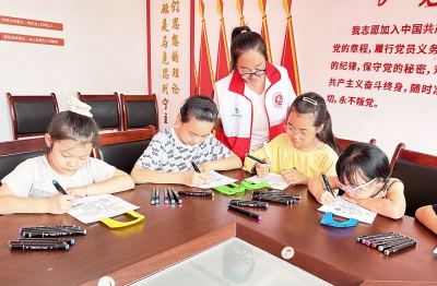 天衢新区宋官屯街道开展亲子手工活动