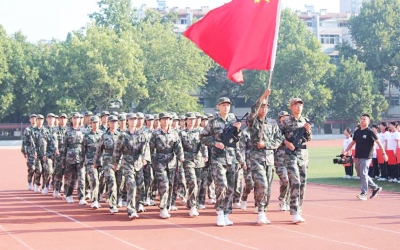 临邑：国防教育融入开学第一课