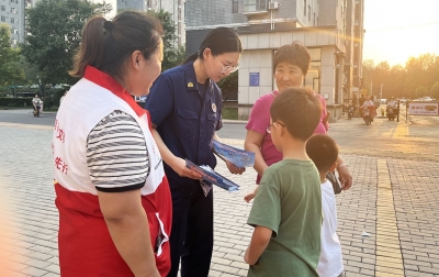 天衢新区宋官屯街道嘉诚社区开展消防安全知识宣传活动