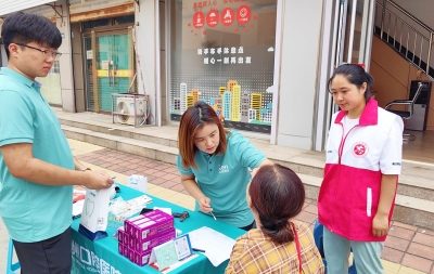 天衢新区宋官屯街道常兴社区开展“口腔义诊进社区”志愿服务活动