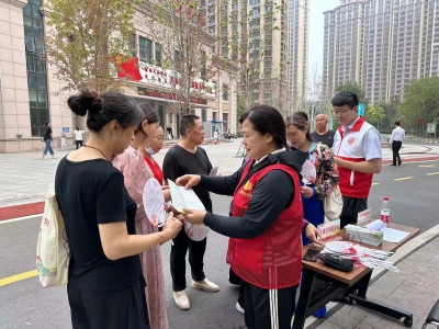 德州长河街道星凯社区：开展“法治宣传教育”进小区活动