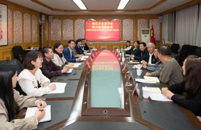 继往开来著华章 踔厉奋进新征程 | 德州日报社举行创刊35周年暨重阳节慰问退休干部座谈会