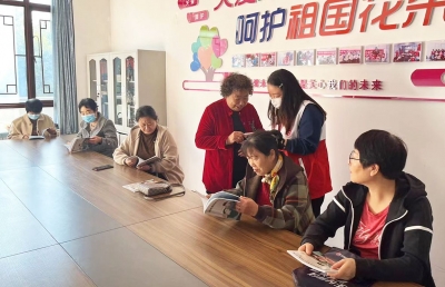 天衢新区宋官屯街道新城社区：“智慧助老”赋能幸福晚年