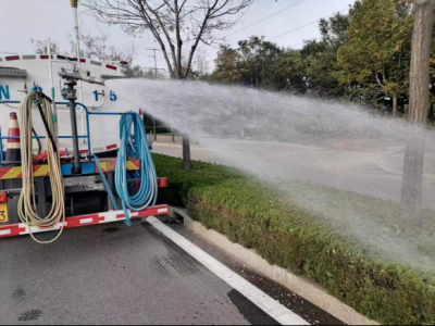 德州园林：为绿化苗木补水“解渴”