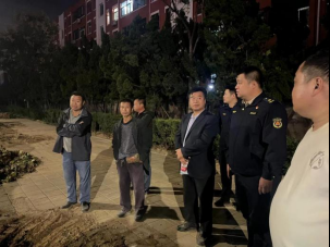 德城城管：开展夜间施工噪声扰民专项执法行动  