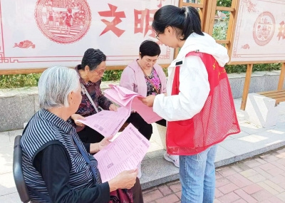 天衢新区宋官屯街道十二里庄社区：社保政策进万家 宣讲服务暖民心