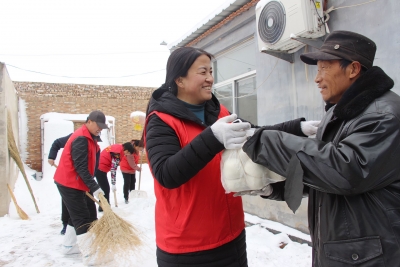 乐陵丁坞镇：“红色代办”筑起寒冬里的“温暖防线”