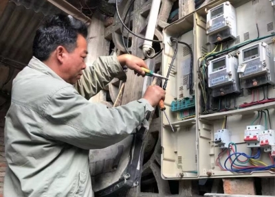 陵城区边临镇：“网格管家”守护居民用电安全