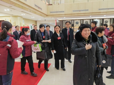 聚焦县市区两会 | 县人大代表、政协委员报到 齐河进入“两会”时间!