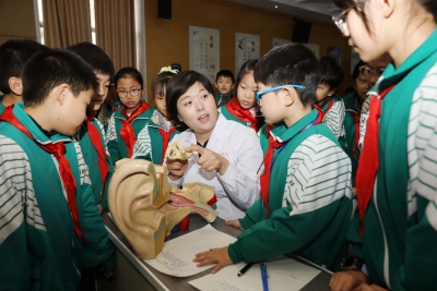 德州市实验小学开展“爱耳”知识讲座活动
