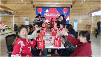 陵城区边临镇开展“2024年我们的节日•元宵节——巧手做花灯 幸福闹元宵”文明实践活动