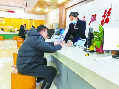 新春走基层 | 齐河县行政审批服务局：一件事一次办 企业省心省力