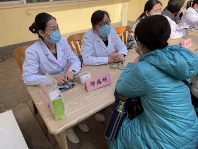 德州市中医院开展“世界肾脏日”义诊活动