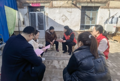 庆云县中丁乡：学习雷锋精神 关爱计生家庭