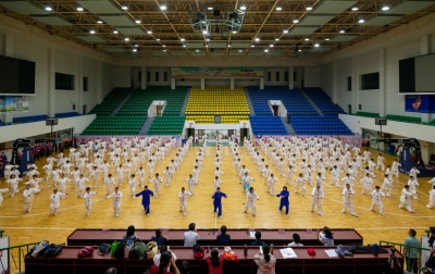 共享太极文化 绽放银龄风采 | 德州市第十四届全民健身运动会城区老年人太极拳（剑）比赛举行