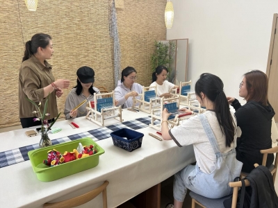 邂逅非遗文化 体验古法织布技艺 | 德城区天衢街道举办山东手造进社区活动