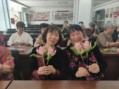 妙手生花乐在指尖 | 德州天衢新区袁桥镇崇文社区开展手工制作活动