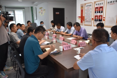 陵城区政协持续助力内护城河水环境治理