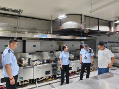 乐陵市市场监管局：打好舌尖保“胃”战 护航学子逐梦路