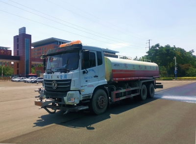 德州环卫：多措并举战高温斗酷暑