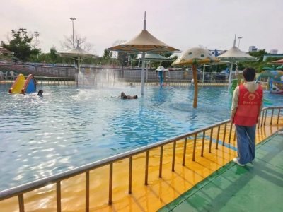 民生实事进行时 | 德城区天衢街道于赵社区：亲子戏水 畅玩“六一”