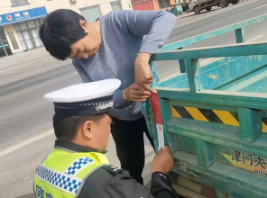 我为群众办实事 | 陵城区糜镇开展荧光平安守护行动