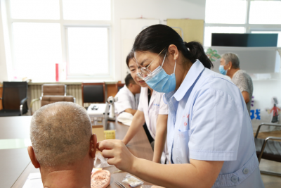 德州市第七人民医院走进永庆社区开展健康宣讲及义诊活动