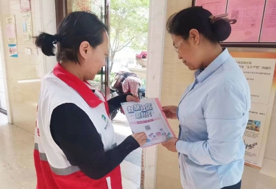 天衢新区宋官屯街道康博社区开展数智社区推广活动