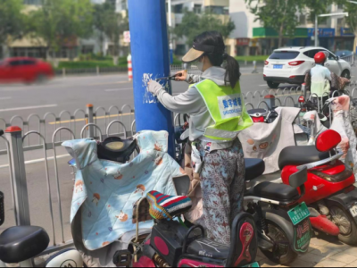 德州数字城管：清除非法小广告，共筑美好家园  