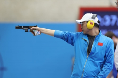 第20金！李越宏夺得巴黎奥运会男子25米手枪速射金牌 王鑫杰摘铜牌