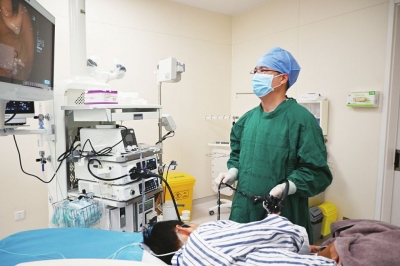 中国医师节 | 齐鲁医院德州医院马玉涛：“镜”益求精为患者