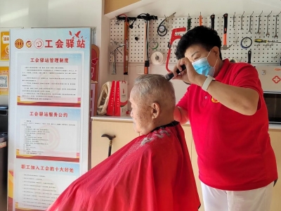 齐河县晏城街道永乐社区开展室内公益市集活动