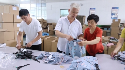 齐河县宣章屯镇：“小工坊”托起“共富梦”