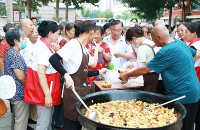 天衢新区宋官屯街道举办爱心助餐项目启动仪式