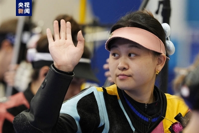 张琼月夺射击女子50米步枪三姿铜牌 