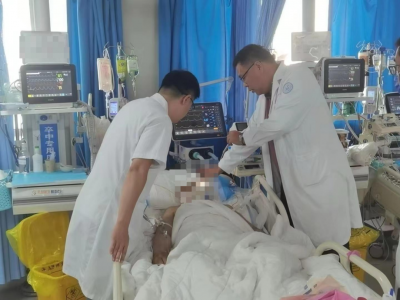 山东省千佛山医院神经外科专家到德州市第七人民医院开展技术指导