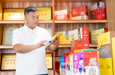 “牛人”左恩喜的牛故事