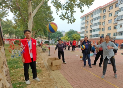 德州学院：举行“金秋敬老 暖度重阳”老年趣味运动会