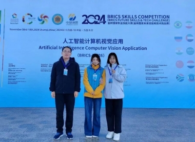 德州女孩，国际总决赛一等奖！