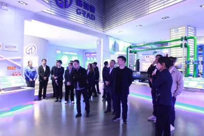 架起科技到产业的桥梁！“青年科学家百城行”走进天衢新区 