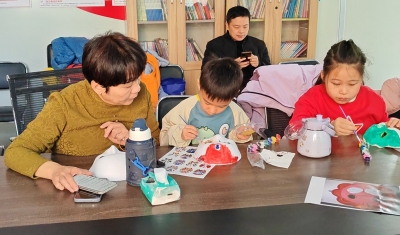 【文化社区建设】天衢新区宋官屯街道宋官屯社区开展青少年手工活动