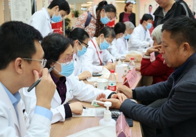 京城名医聚德州 暖心义诊惠百姓 | 2024基层卫生健康发展学术交流会在德州市举行